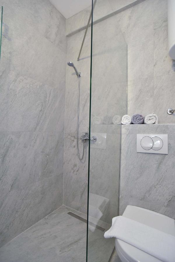 Verbalj Apartment With Swimming Pool Kotor Exterior photo
